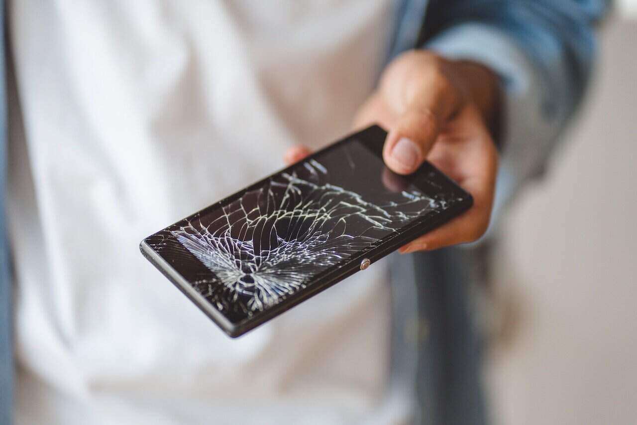 Photo inspiration: Phone Insurance For Major Electronics Disaster Reference: Does My Dutch Insurance Cover A Broken Phone Screen