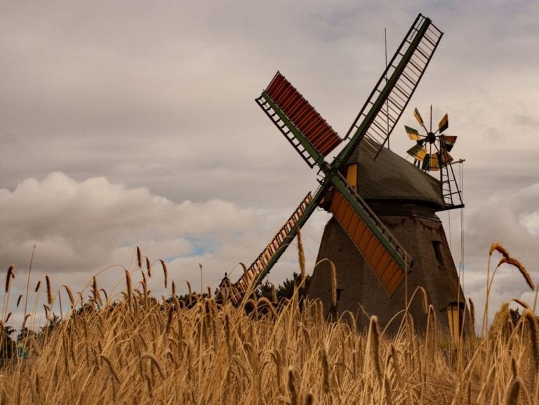 Windmills causes cancer says Trump (and here are some thoughts from the Netherlands)