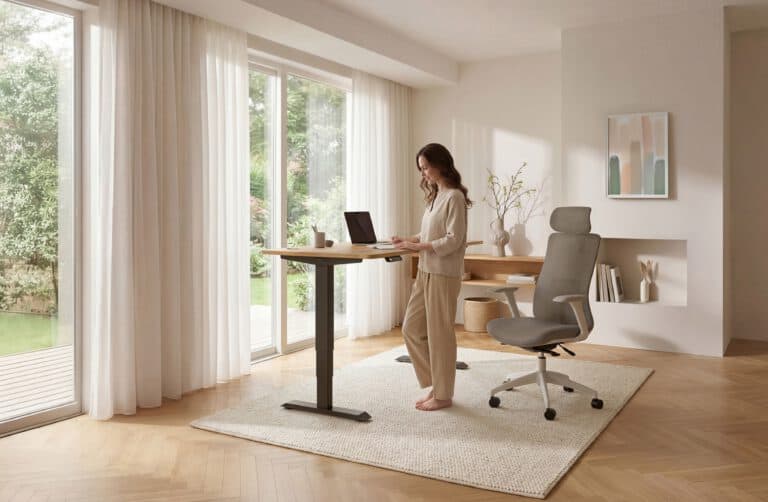 Working from home in the Netherlands? Here’s how to upgrade your home office with Desktronic