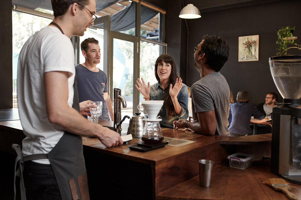 woman-doesn't-speak-english-only-dutch-at-cafe-in-the-netherlands