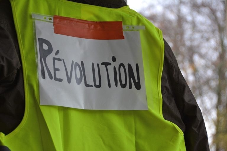 Yellow vests refused to shake hands with Prime Minister Rutte