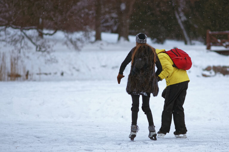 Snow, ice, and frozen canals: giddy up folks, winter is about to hit HARD
