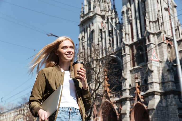 Toeslagen? Everything you should know about government allowances in the Netherlands [2025 guide]
