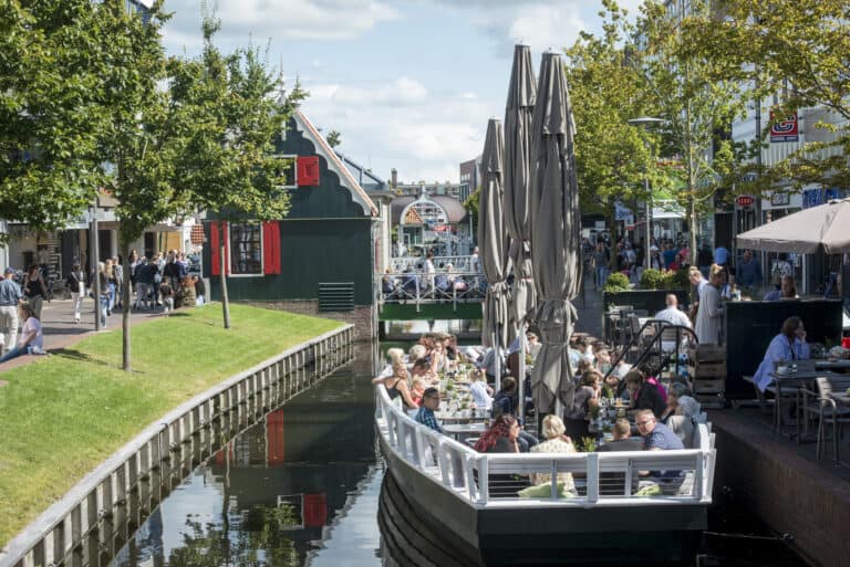 zaandam-city-centre-on-a-sunny-day-for-weekend-trip-from-amsterdam